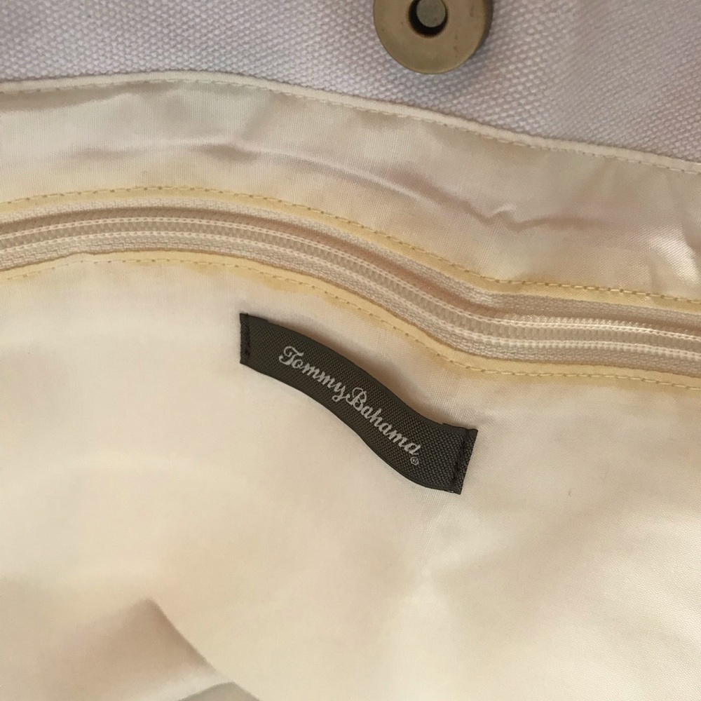 Tommy Bahama tote bag. *NWT* - Picture 4 of 5